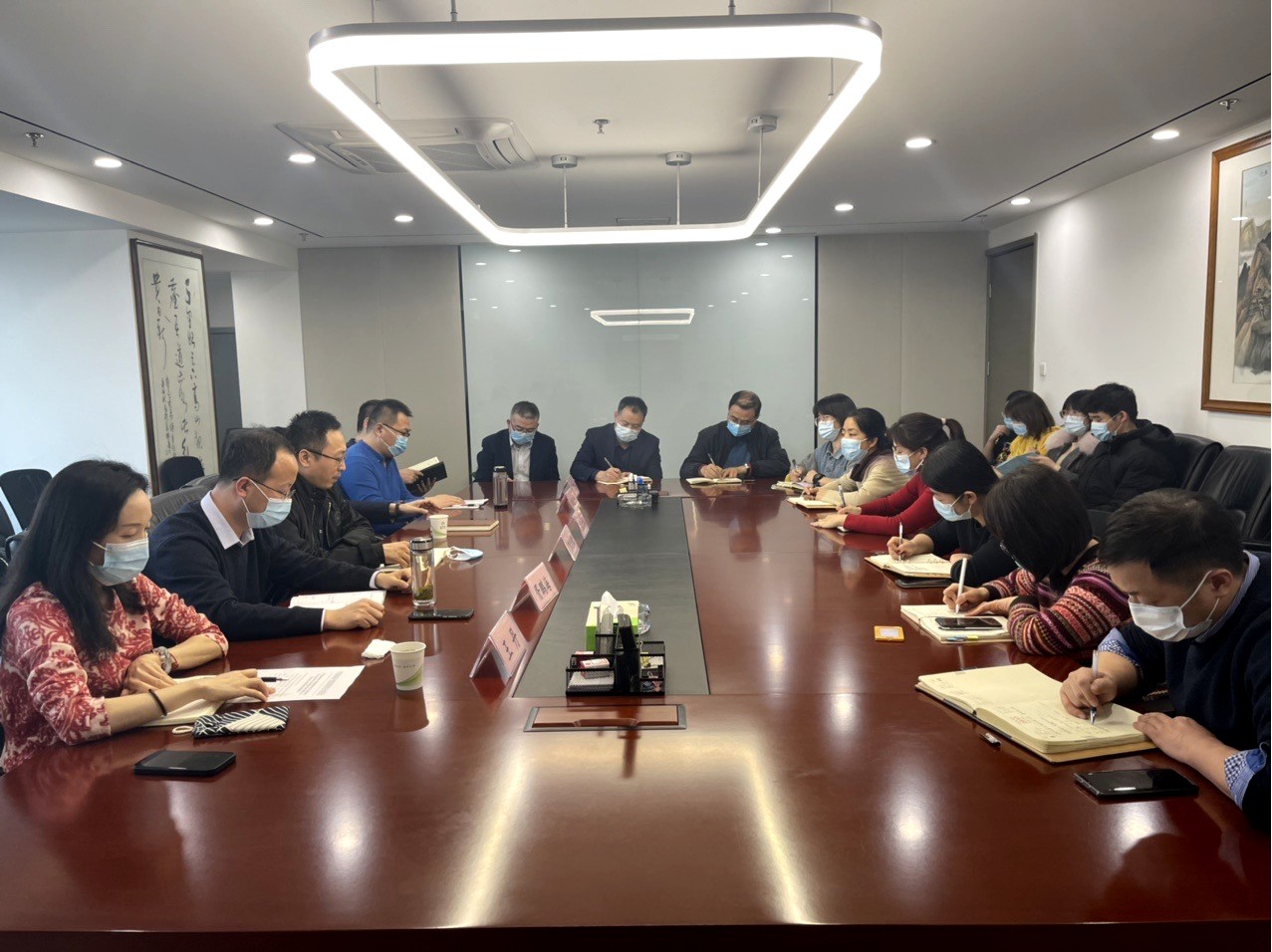 1612918979655478rsuT.jpg 中圣公司傳達(dá)集團(tuán)公司安全環(huán)保專題會(huì)議精神.jpg