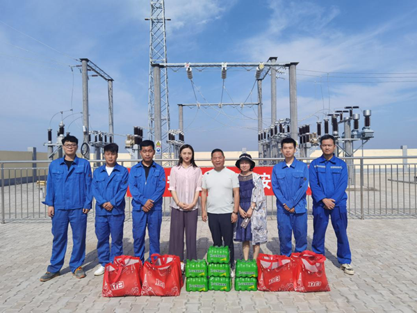 綠色能源 黃書記_副本.png