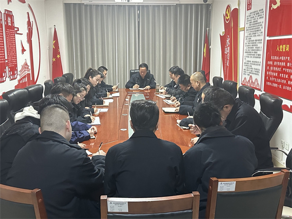 保隆公司學(xué)習(xí)貫徹省國(guó)資委主要領(lǐng)導(dǎo)來集團(tuán)調(diào)研座談會(huì)精神.jpg